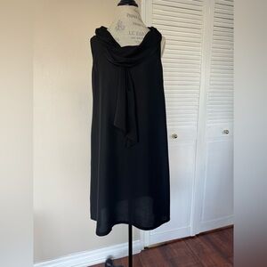 Chic Silk and Linen Black Sleeveless Midi Dress
